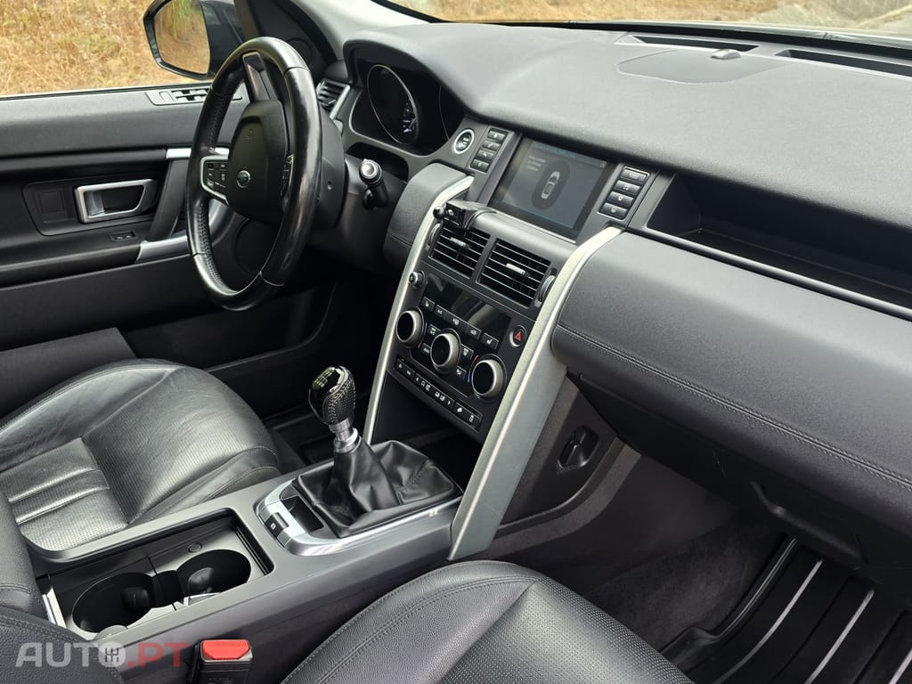 Land Rover Discovery Sport 2.0 TD4 HSE Luxury