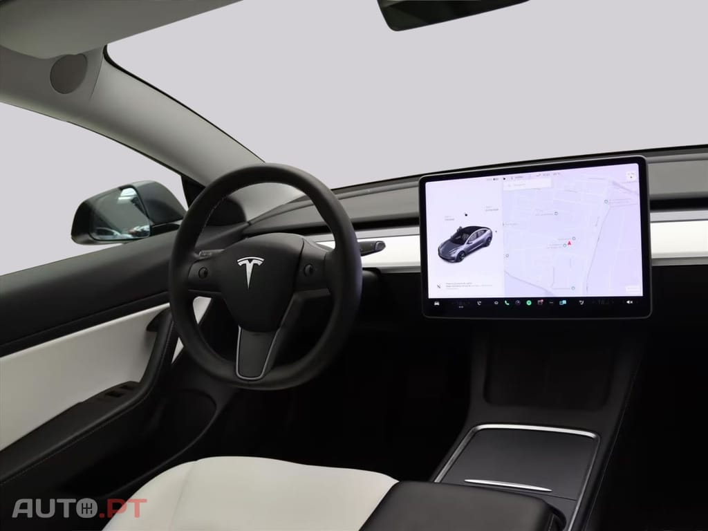 Tesla Model 3 Long-Range AWD I.V.A DEDUTÍVEL