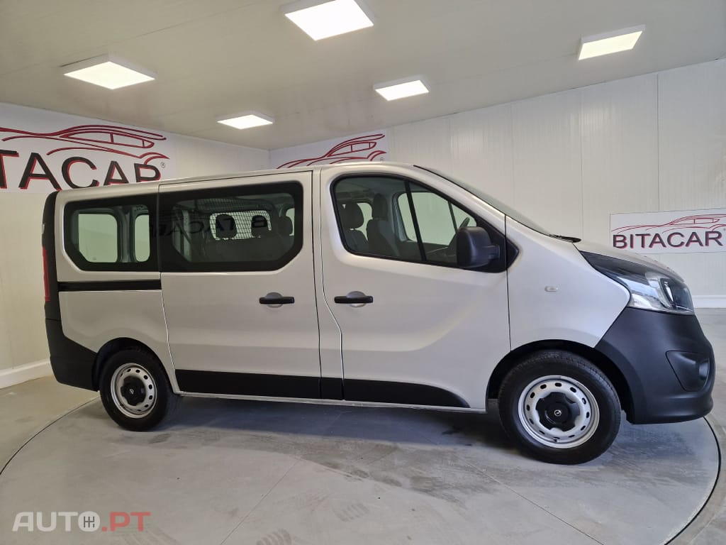Opel Vivaro COMBI 1.6 CDTI L1H1 APENAS 28.000KMS