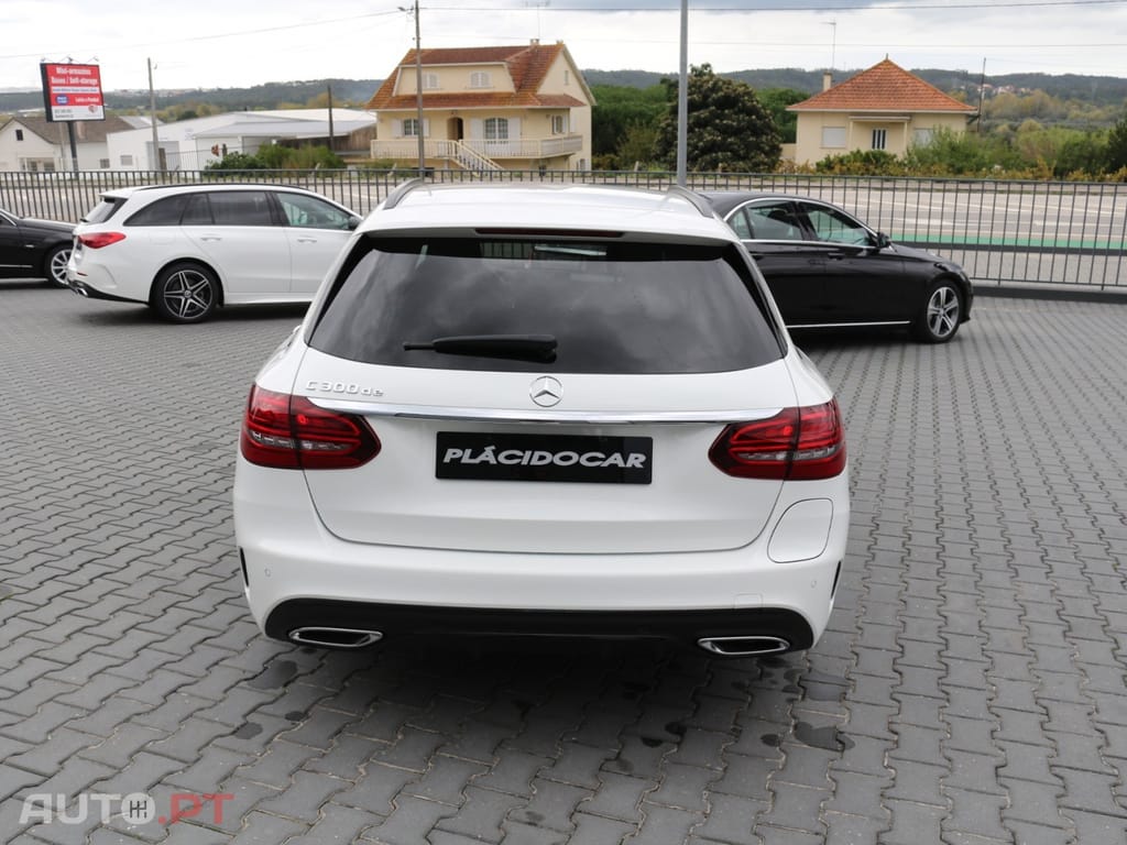 Mercedes-Benz C 300 de AMG Line