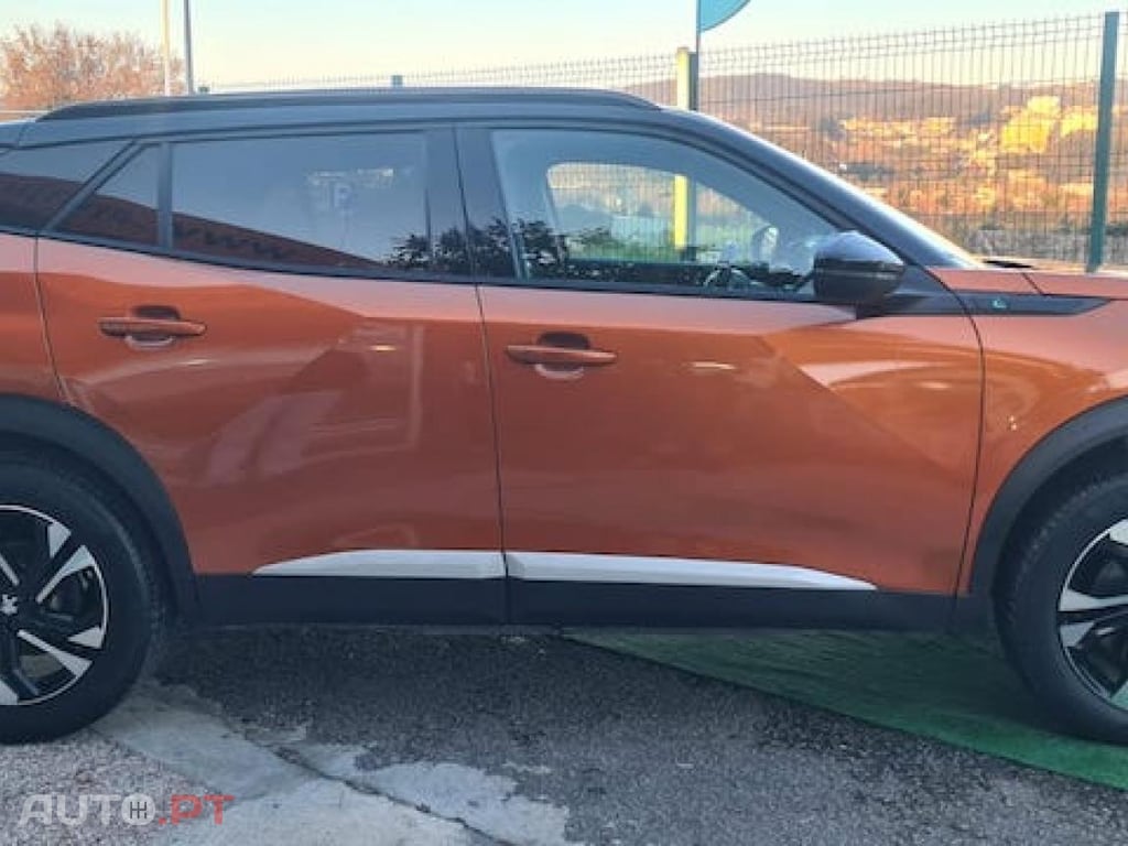 Peugeot 2008 GT LINE E-POWER 2020