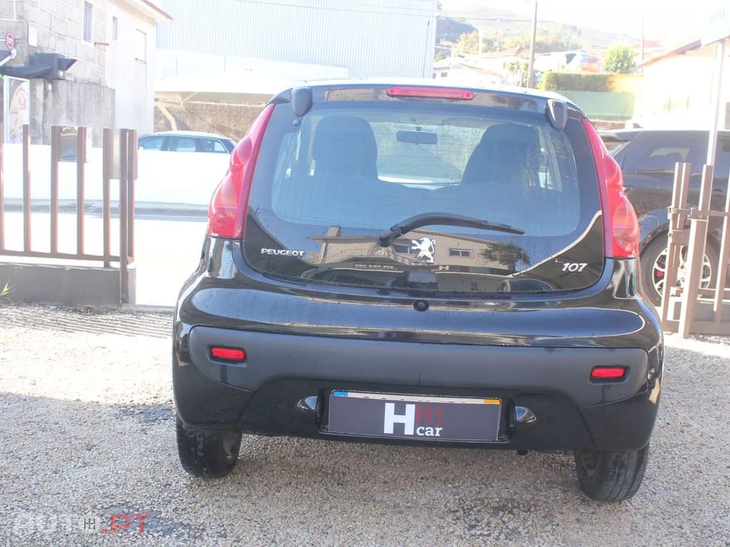 Peugeot 107 1.0 Black&Silver