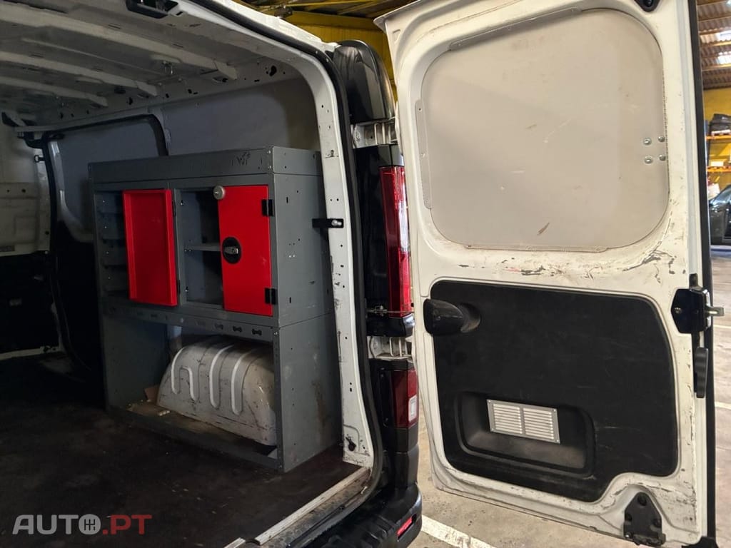 Renault Trafic 2.0 Blue dCi L1H1 Grand Confort