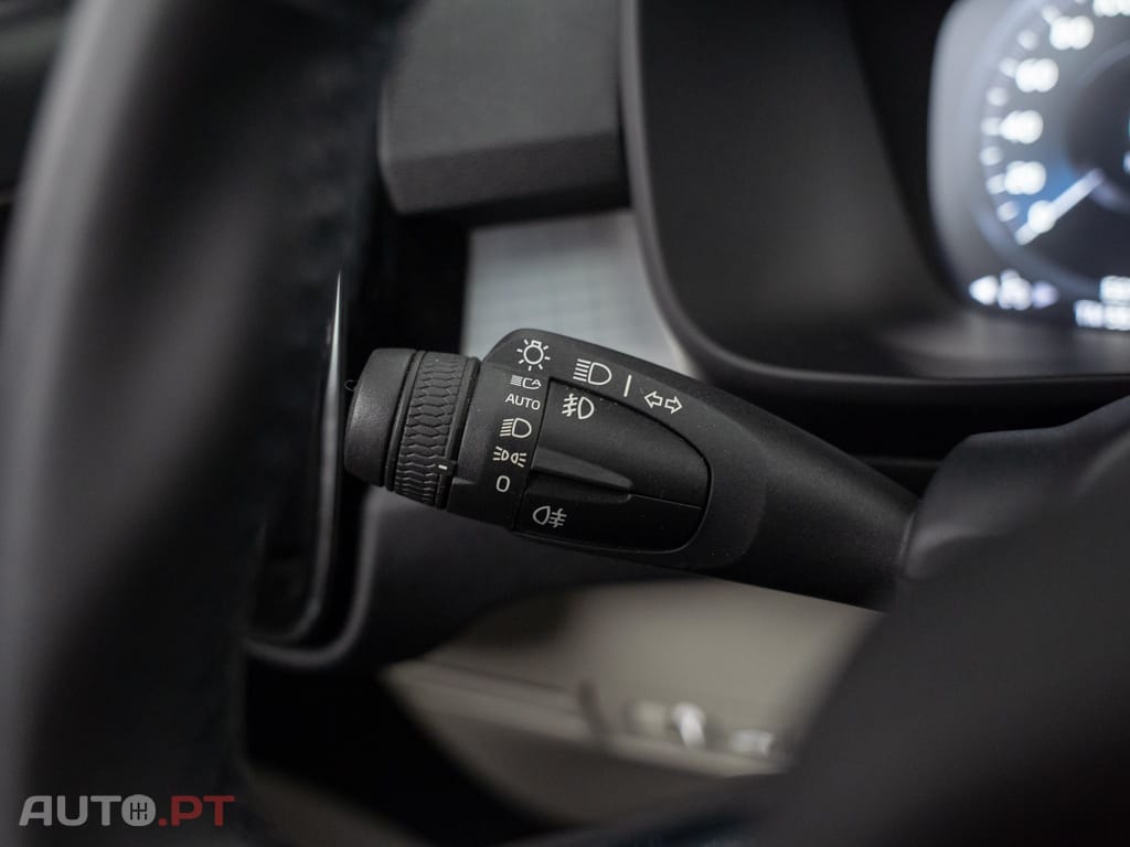 Volvo XC40 1.5 T5 PHEV Inscription Expression