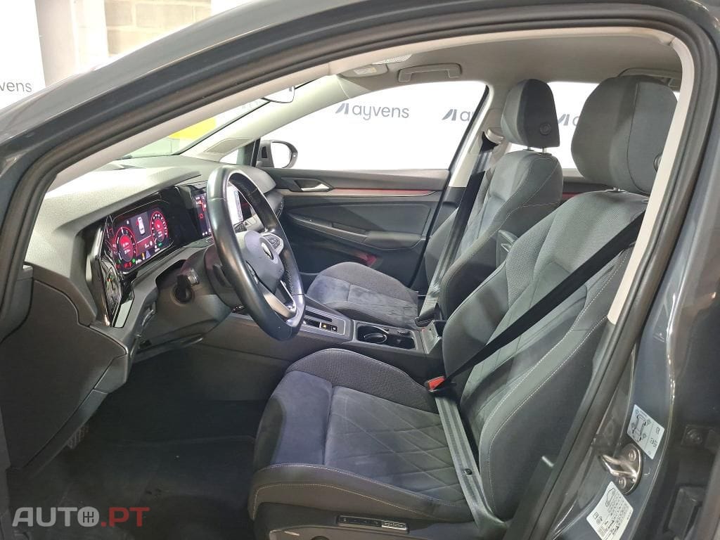 Volkswagen Golf 1.4 TSI e-Hybrid DSG