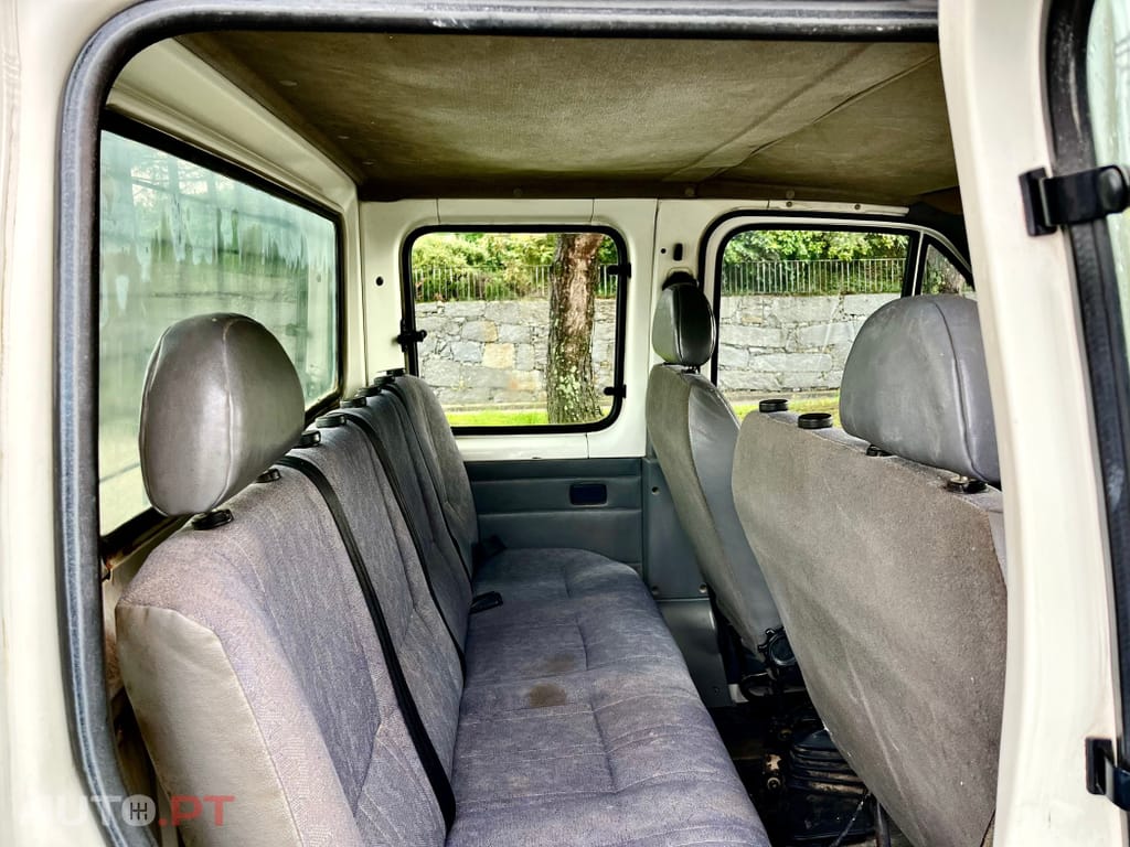 Ford Transit 7 lugares