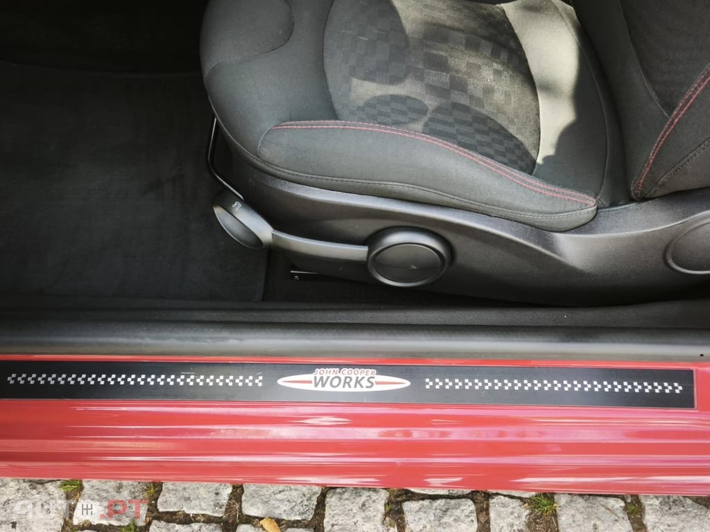MINI Cooper John Cooper Works 153g