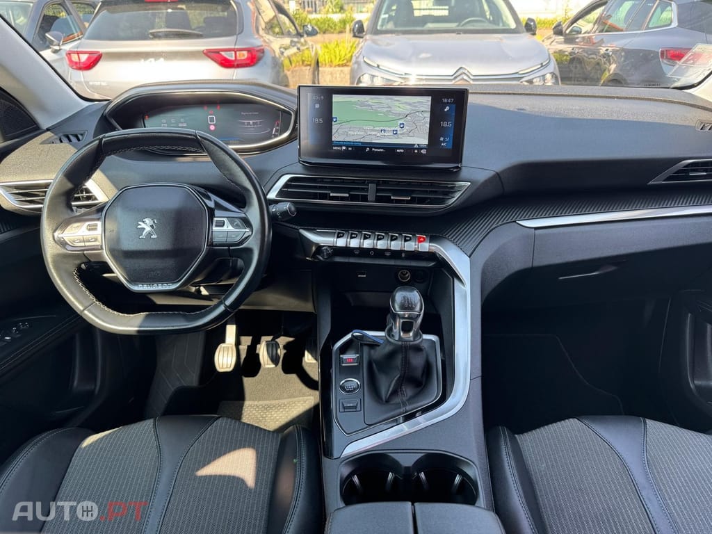 Peugeot 3008 1.5 BlueHDi Allure
