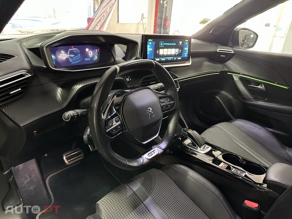 Peugeot 2008 e-2008 50 kWh GT Pack