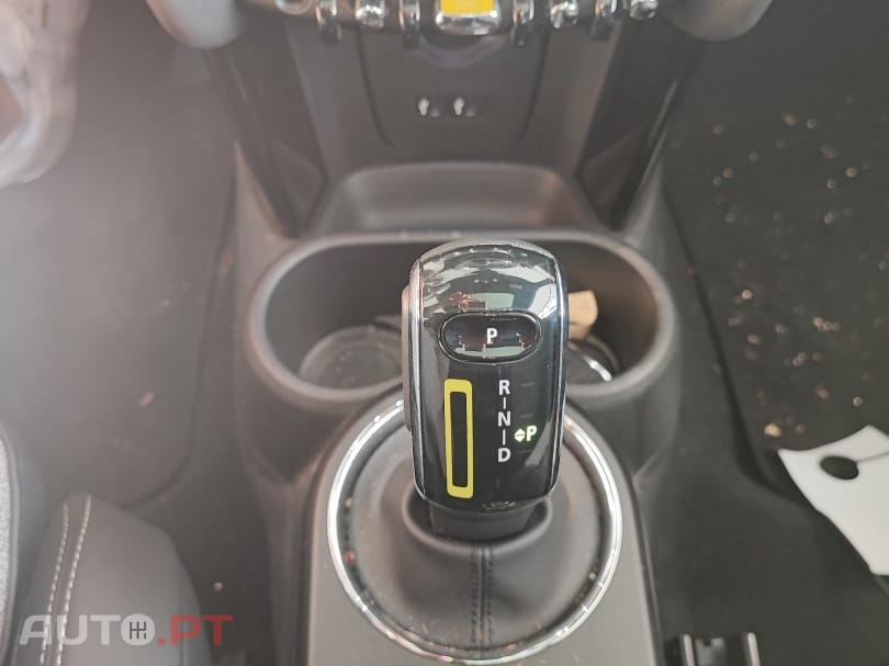 MINI Cooper Cooper SE