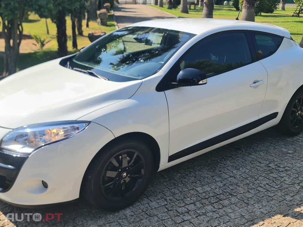 Renault Mégane Coupe 1.5 dCi Dynamique S