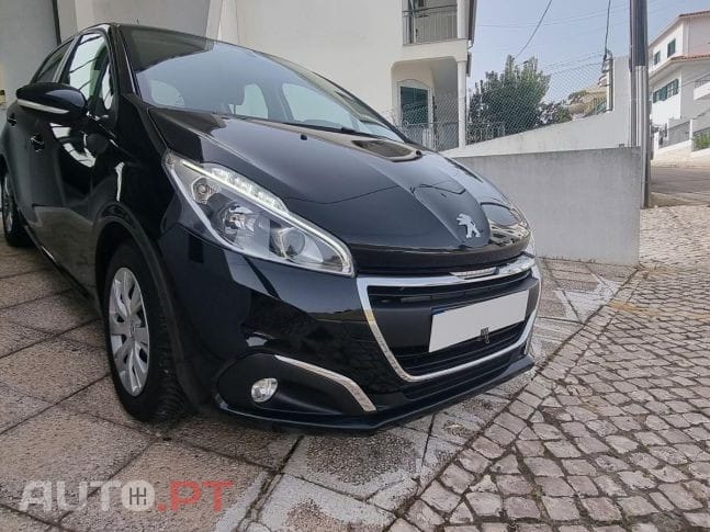 Peugeot 208 1.6 BlueHDi Style