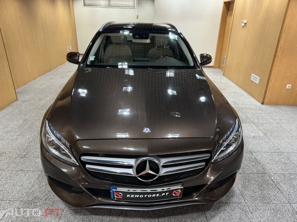 Mercedes-Benz C 300 BlueTEC Hybrid Avantgarde +