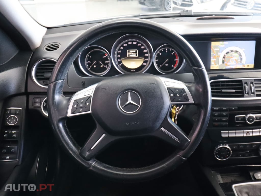 Mercedes-Benz C 220 CDi Classic BlueEfficiency