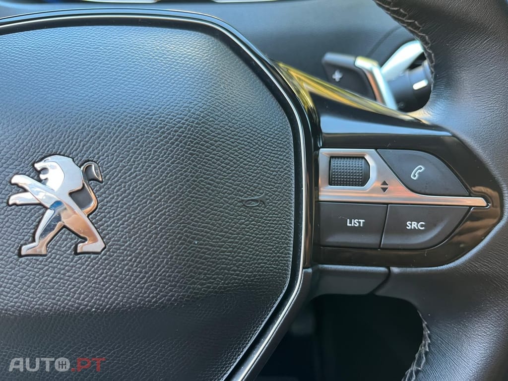 Peugeot 3008 1.2 Puretech Allure 131cv