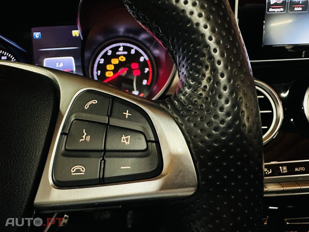 Mercedes-Benz C 180 AMG Line