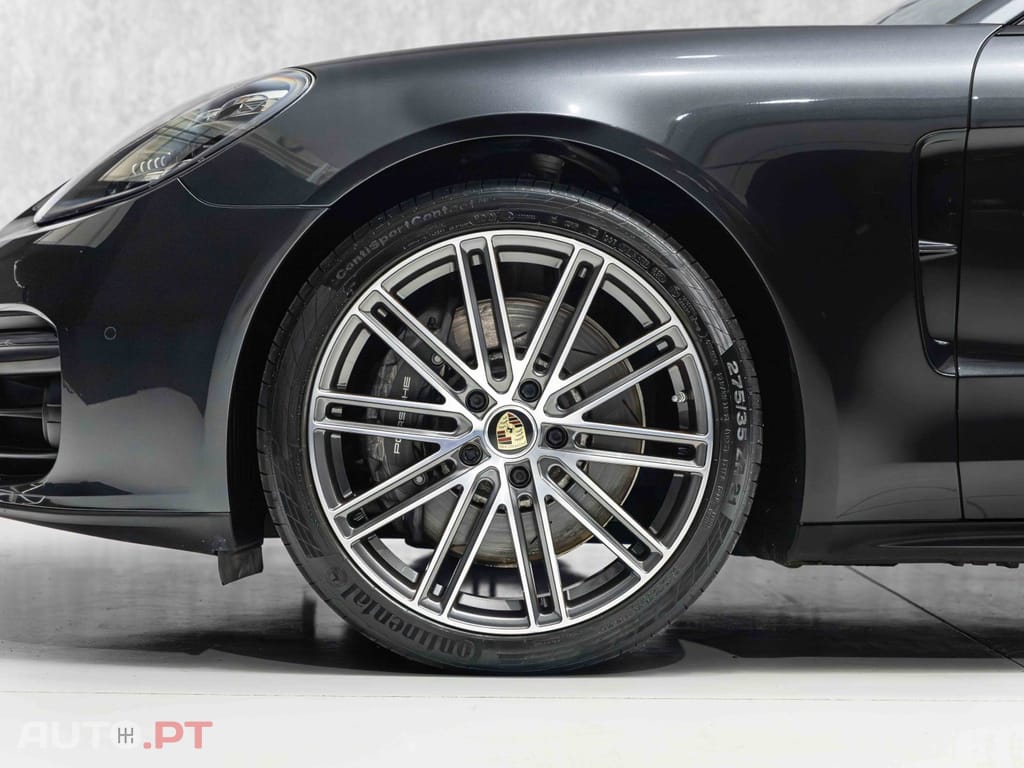 Porsche Panamera 4 E-Hybrid Platinum Edition PDLS
