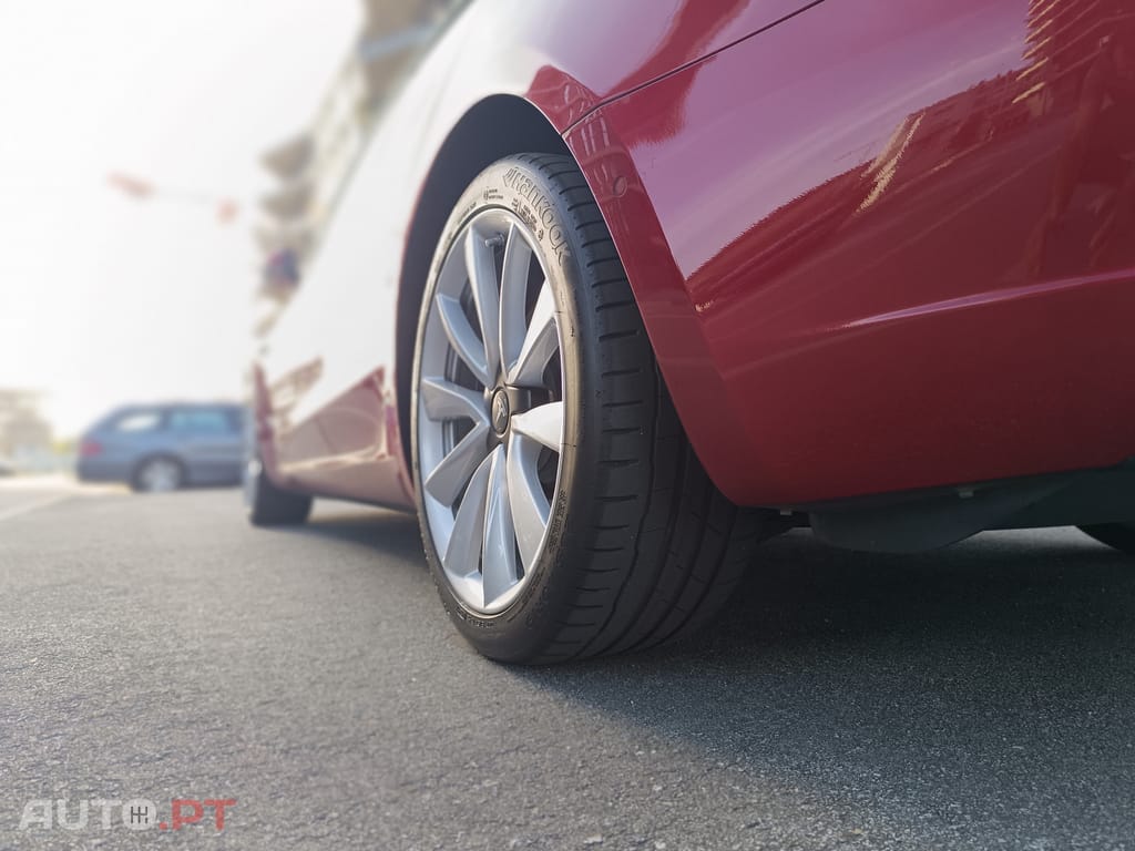Tesla Model 3 Standard Range Plus RWD