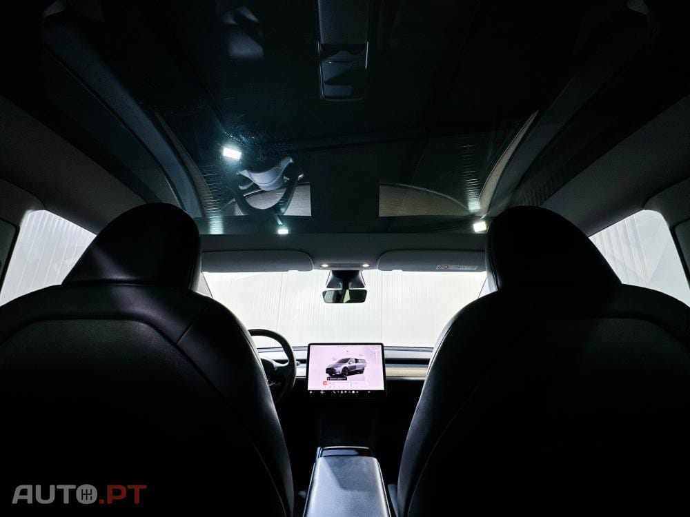 Tesla Model Y Long Range Dual Motor AWD