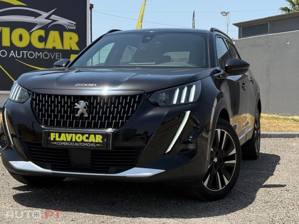 Peugeot 2008 1.2 PureTech GT EAT8