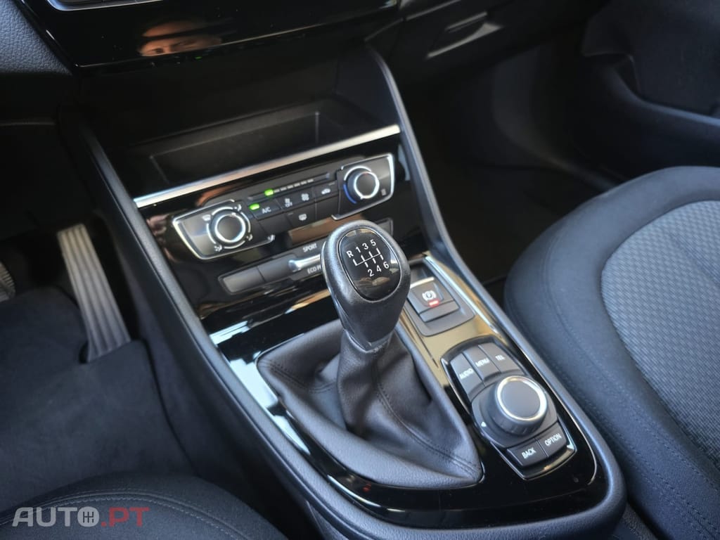 BMW 216 d Line Sport