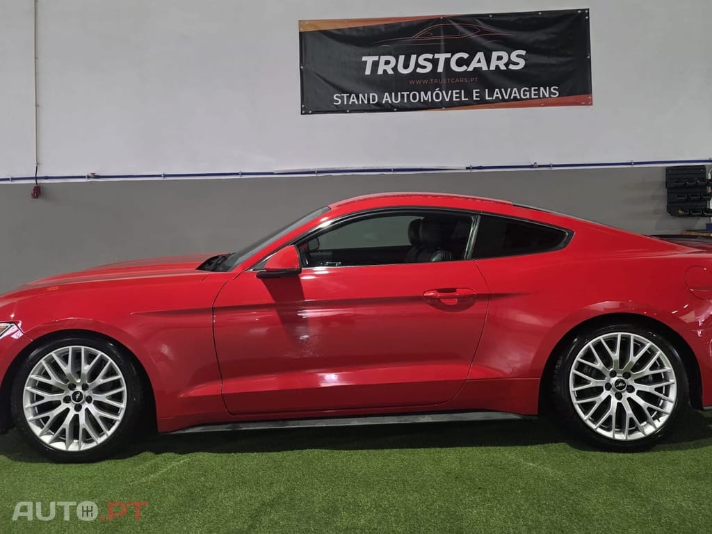 Ford Mustang 2.3i EcoBoost Aut.