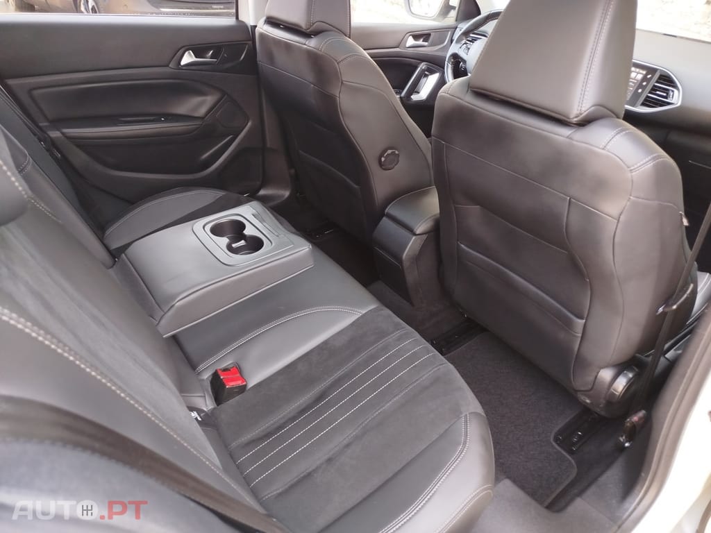 Peugeot 308 PureTech 130 Allure