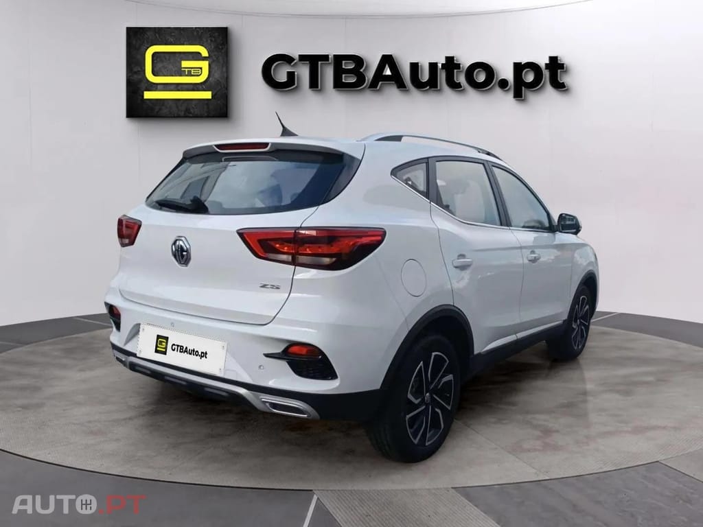 MG ZS Luxury 1.0 T-GDI 