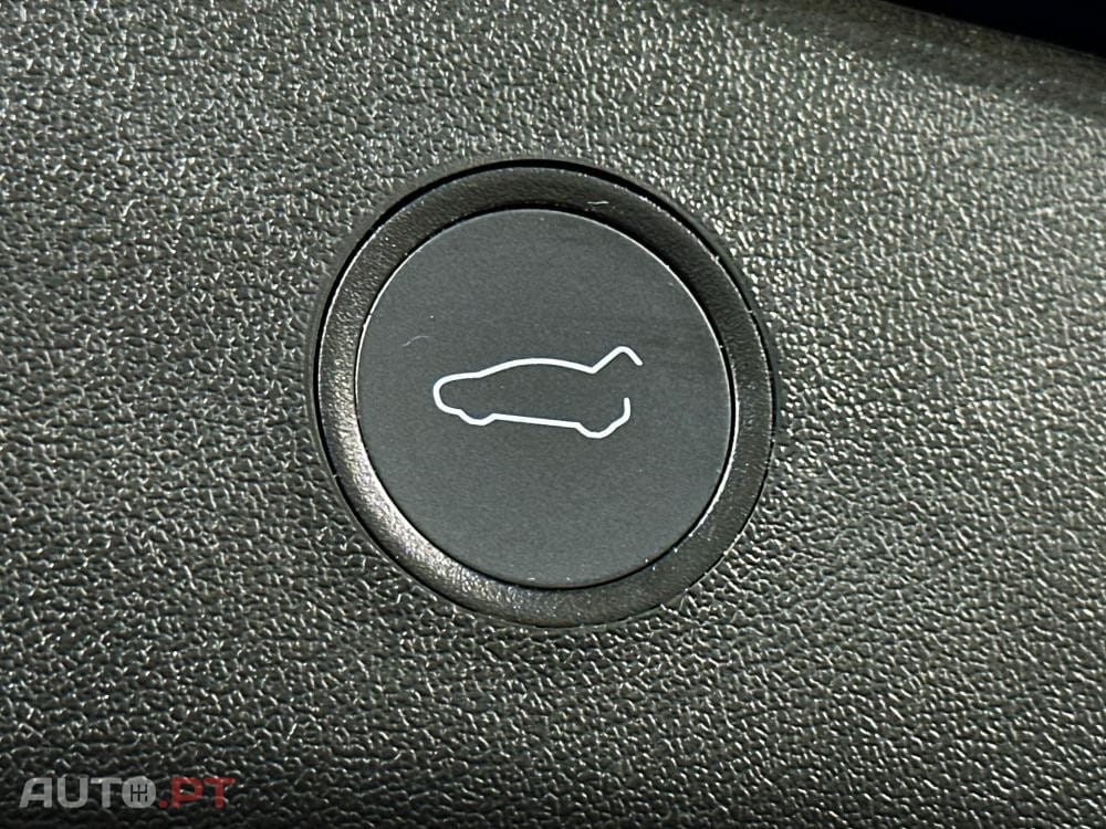 Tesla Model 3 Standard Range Plus RWD