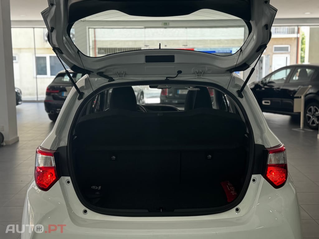 Toyota Yaris 1.5 VVT-i Exclusive+Pack Luxury
