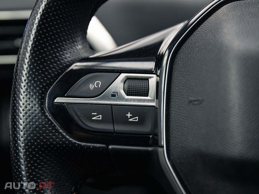 Peugeot 3008 1.5 BlueHDi GT Line