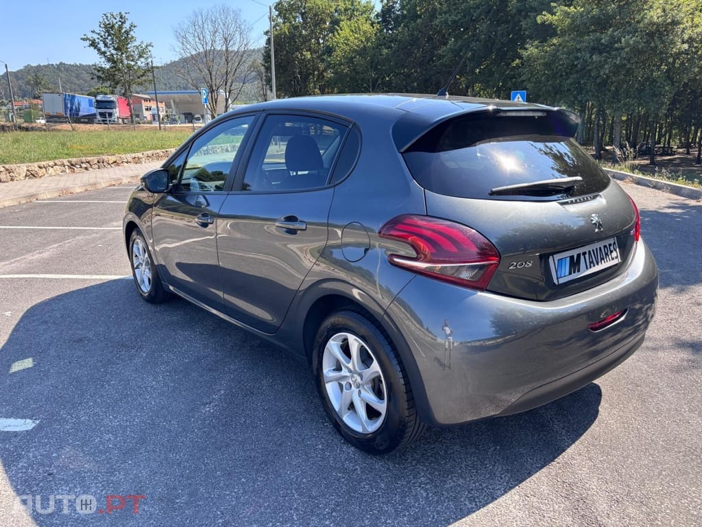Peugeot 208 1.6 BlueHDi Allure