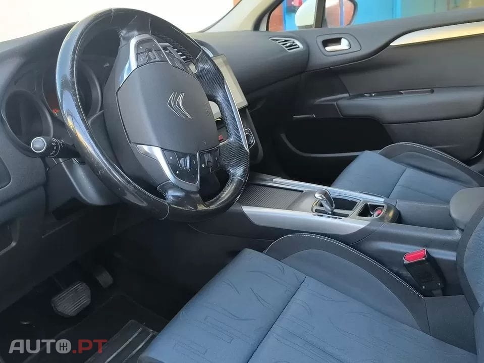 Citroen C4 1.6 e-HDi Exclusive CMP6