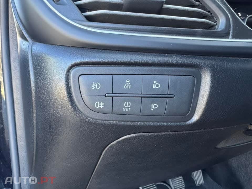 Fiat Tipo 1.3 M-Jet Lounge