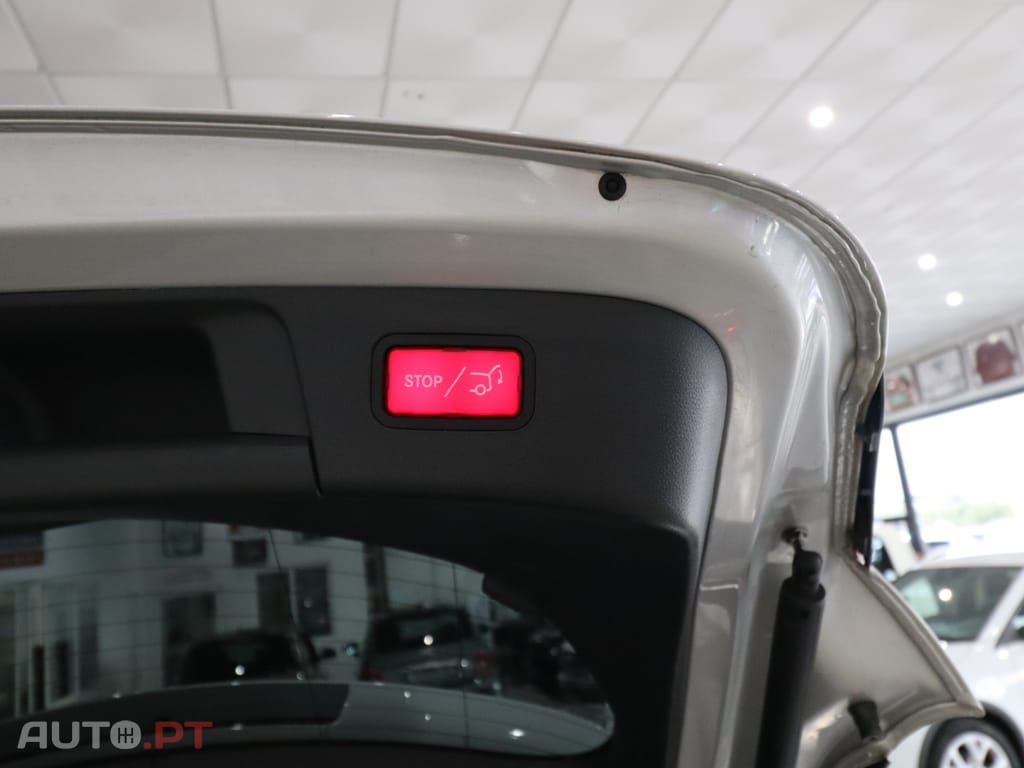 Mercedes-Benz GLA 180 CDI 7G-DCT Edition 1