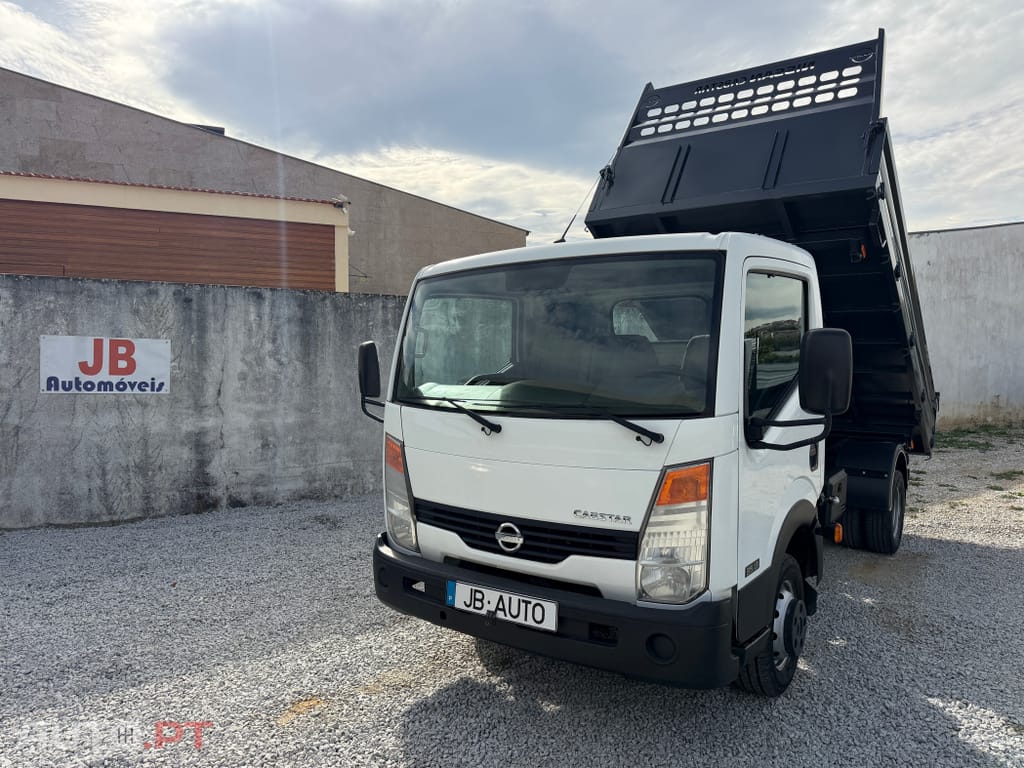 Nissan Cabstar 2.5 dCI 3LUG Tri-Basculante 62.000 Kms