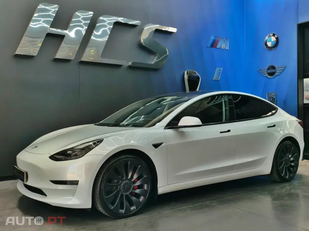 Tesla Model 3 Performance Tração Integral