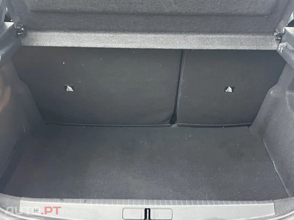 Peugeot 208 1.2 PureTech Active Pack — fotografia 20