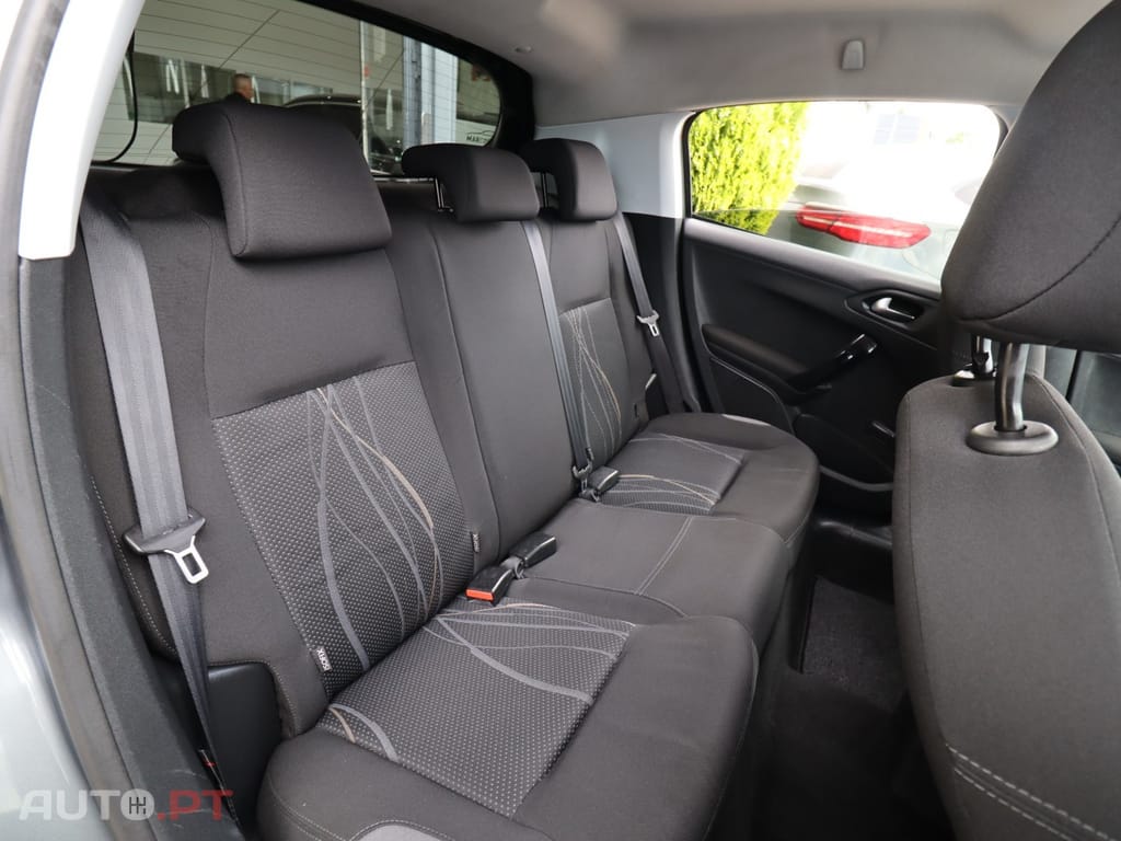 Peugeot 208 1.4 HDi Active