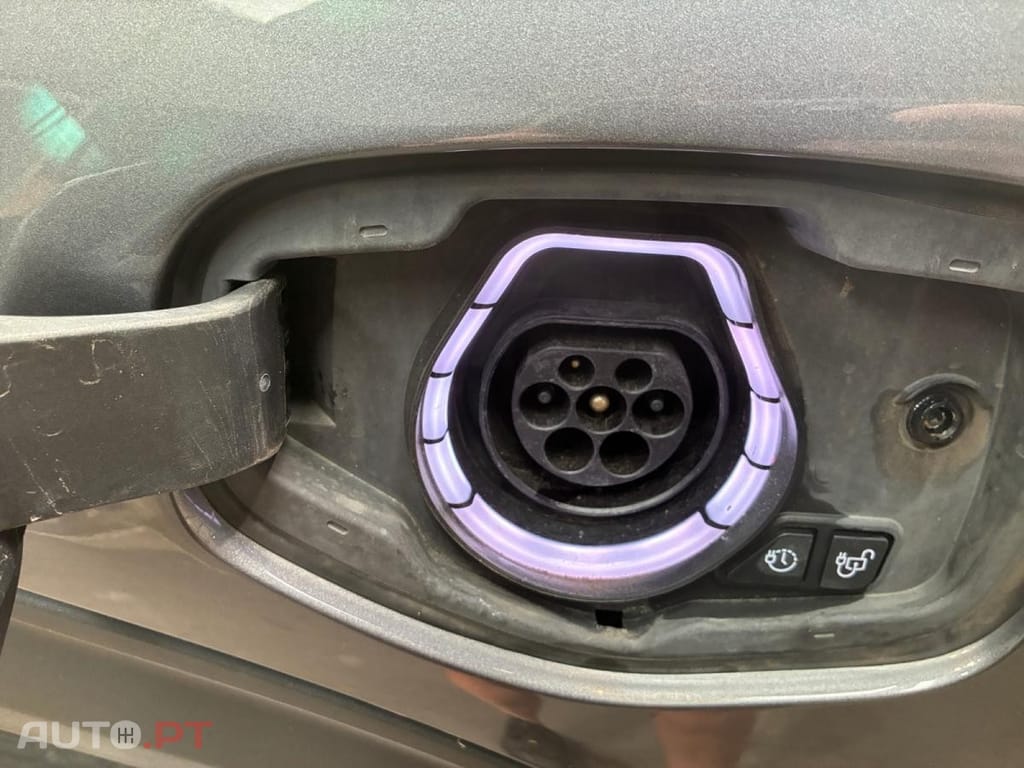 Ford Explorer 3.0 EcoBoost PHEV ST-Line