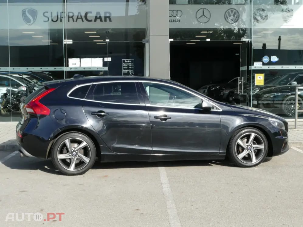 Volvo V40 1.6 D2 R-Design