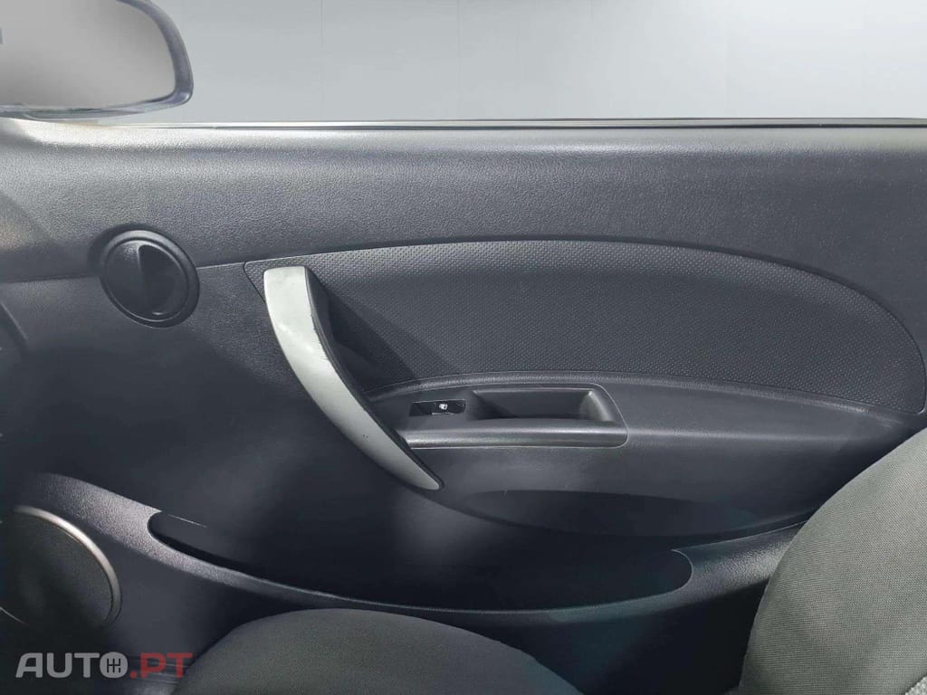 Chevrolet Aveo 1.2 Basis