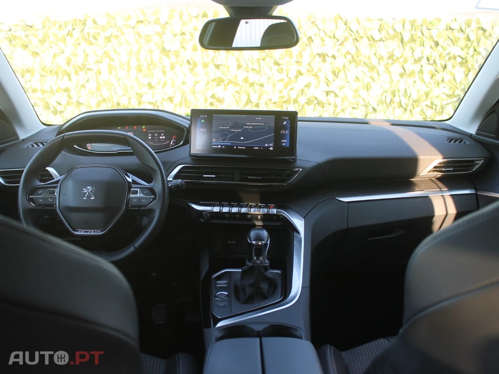 Peugeot 3008 1.5 BlueHDi Allure