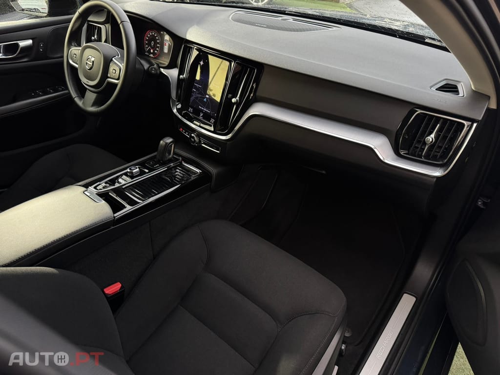 Volvo V60 2.0 T6 AWD TE R-Design Expression