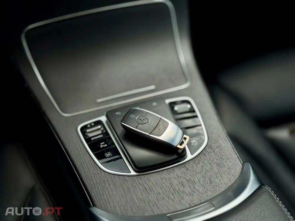 Mercedes-Benz GLC 300 de Coupe 4Matic 9G-TRONIC AMG Line