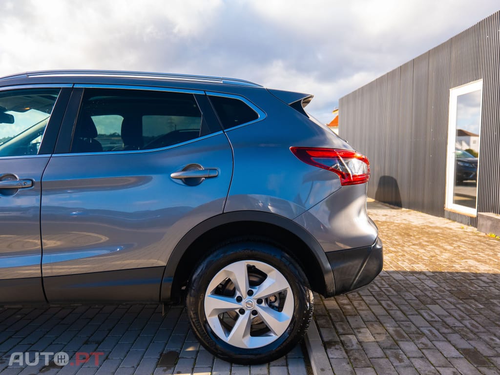Nissan Qashqai 1.5 dCi N-Connecta
