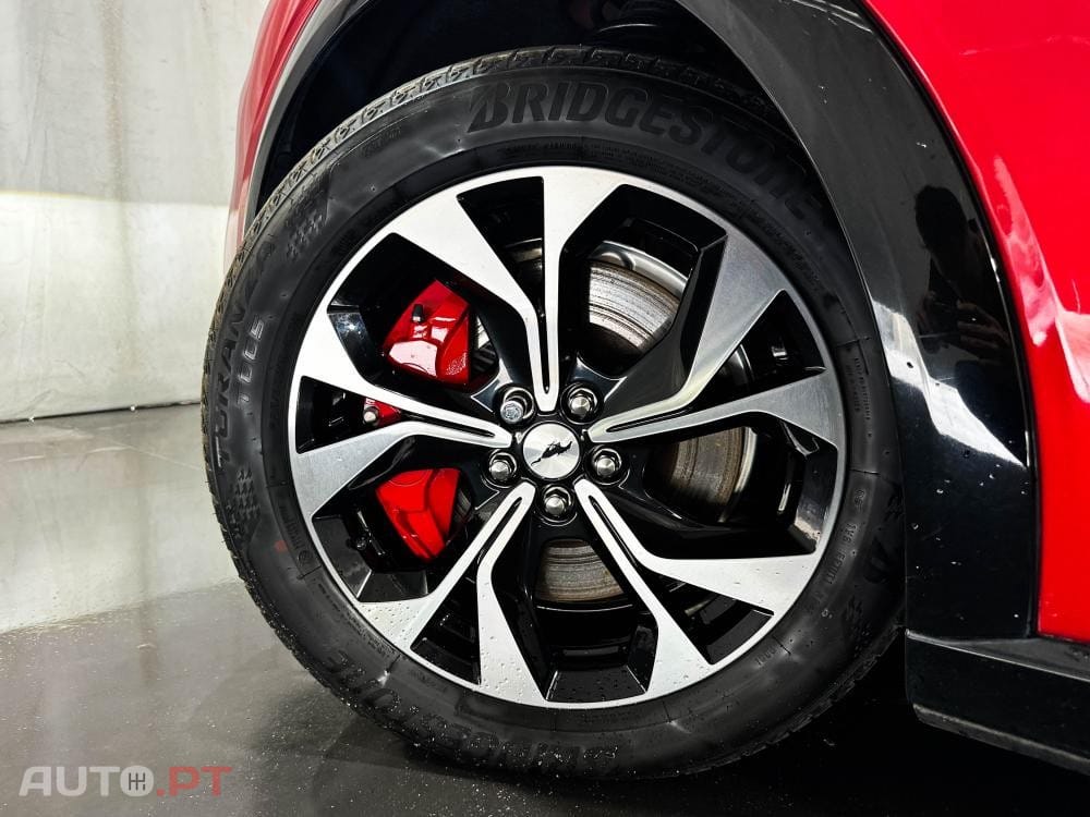 Ford Mustang Mach-E AWD PREMIUM