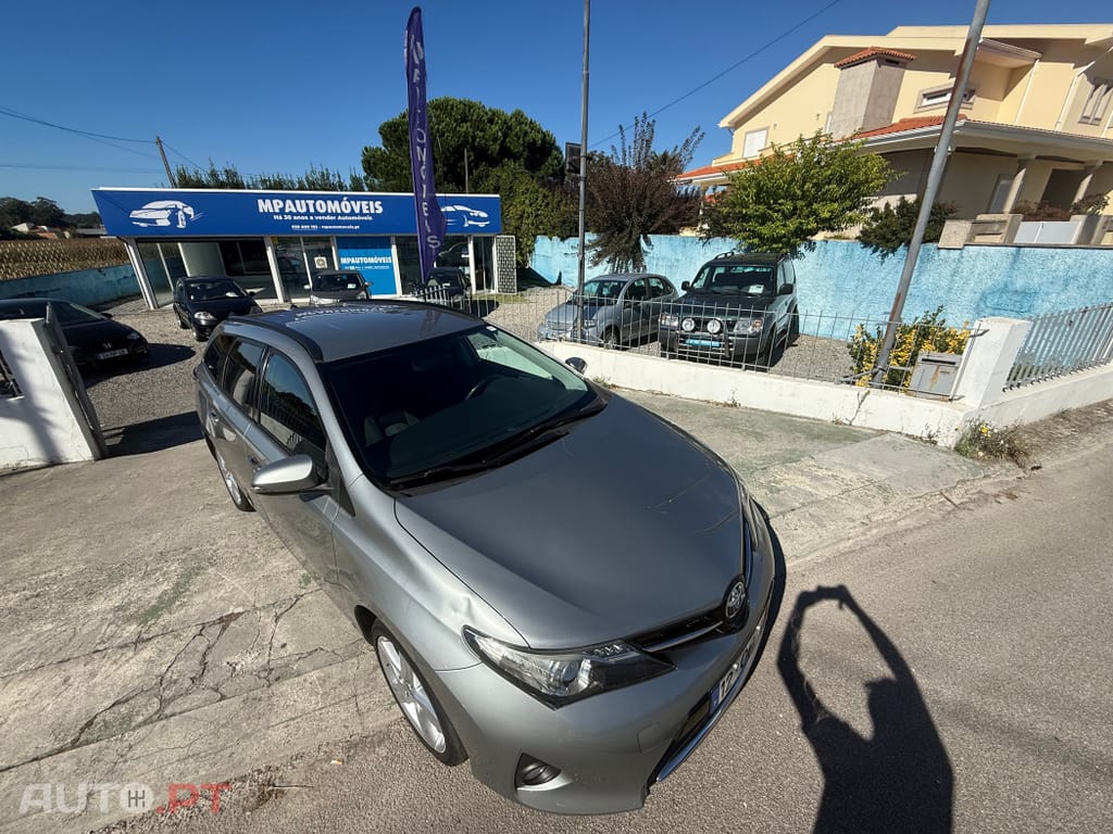 Toyota Auris Touring Sports 1.4 D-4D Active+AC