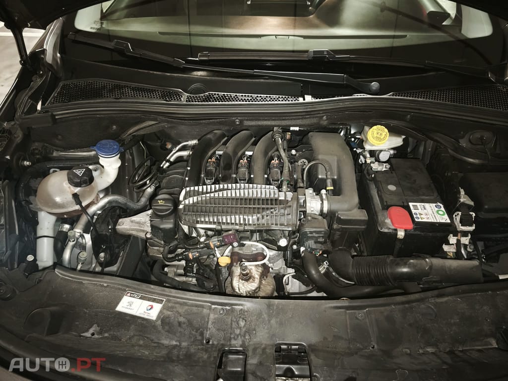 Peugeot 2008 1.2 PureTech Style