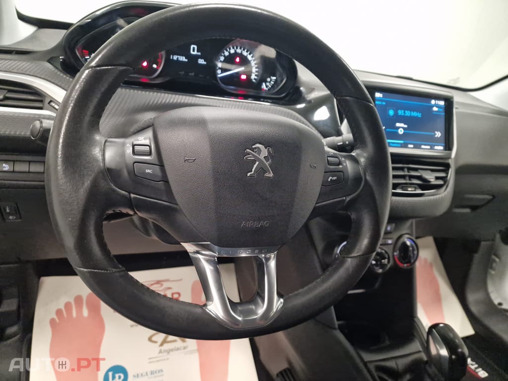 Peugeot 208 1.6 BlueHDi Style